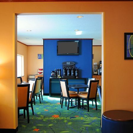 Fairfield Inn & Suites By Marriott Спирфиш Экстерьер фото