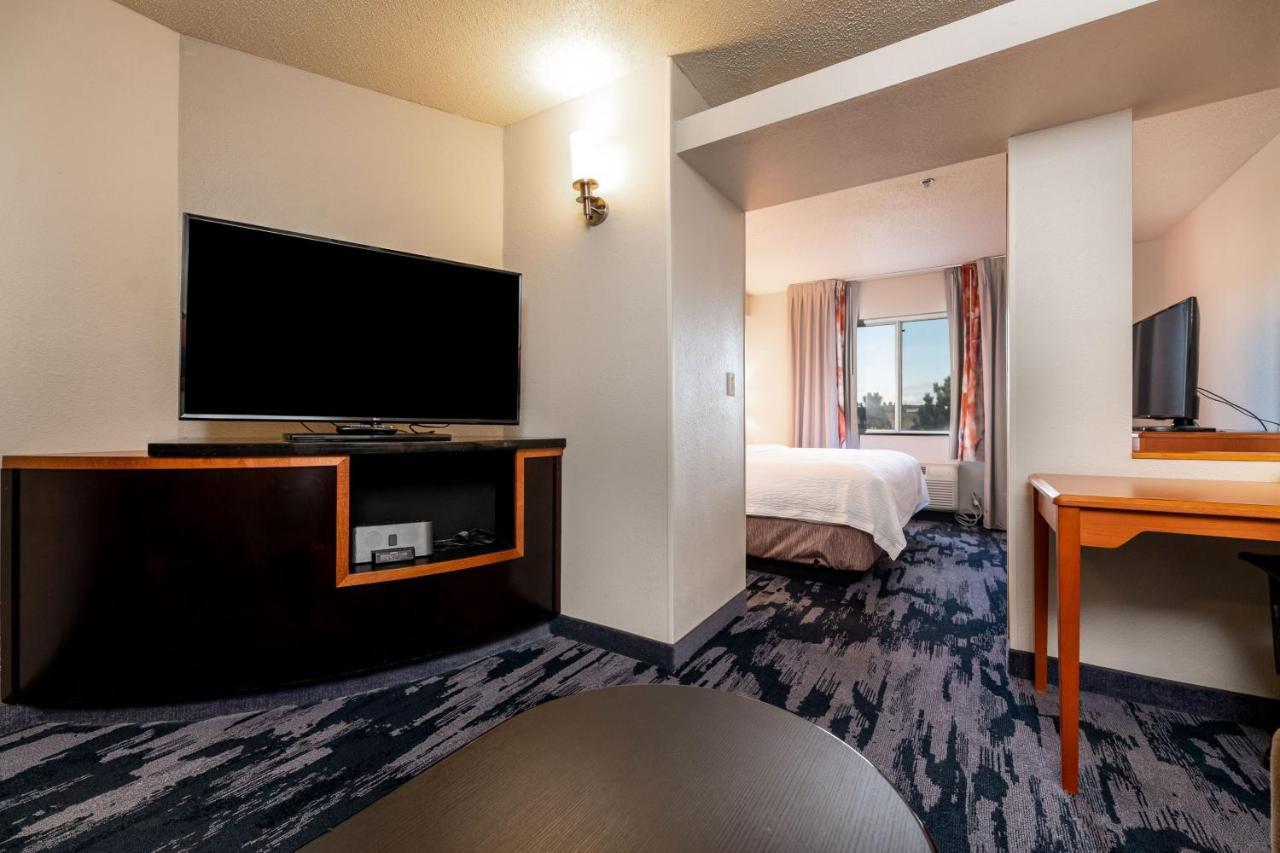 Fairfield Inn & Suites By Marriott Спирфиш Экстерьер фото